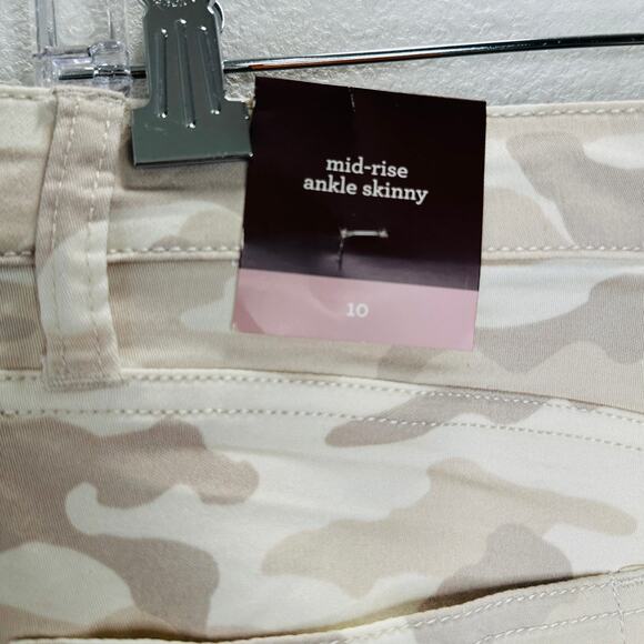 NWT Knox Rose Tan Army Camo Print Skinny Mid Rise Ankle Jean 10 - Picture 11 of 14